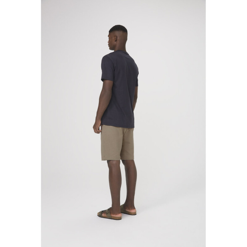 CAMISETA MM MASC PRETO ESCURO