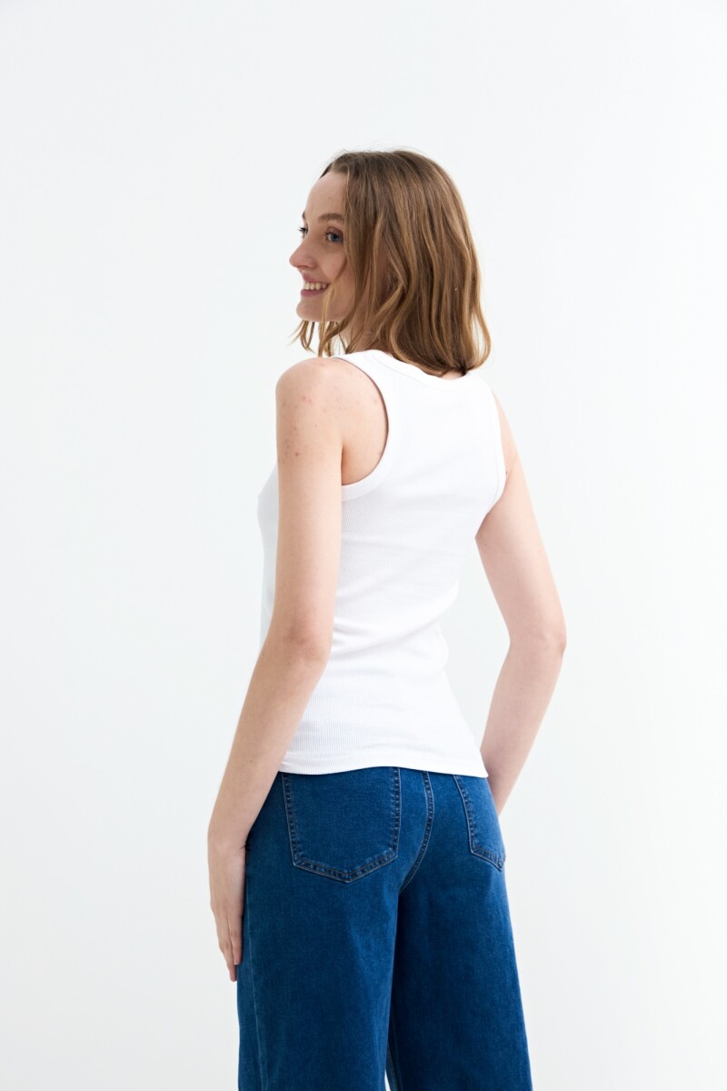 Musculosa en rib basica BLANCO