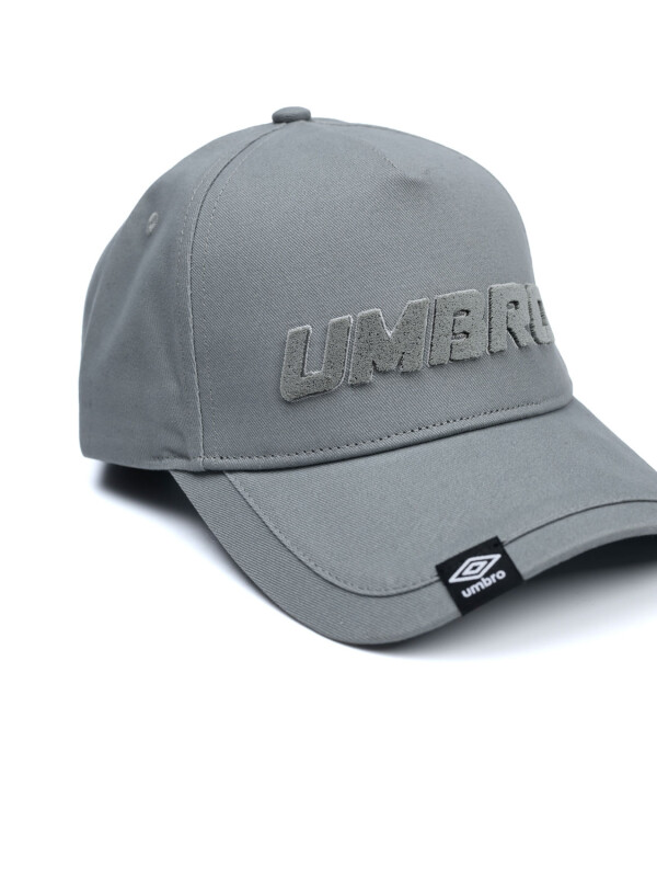 GORRO PLUSH Umbro 005