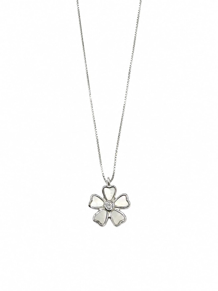 Conjunto cadena y colgante flor con Nacar 