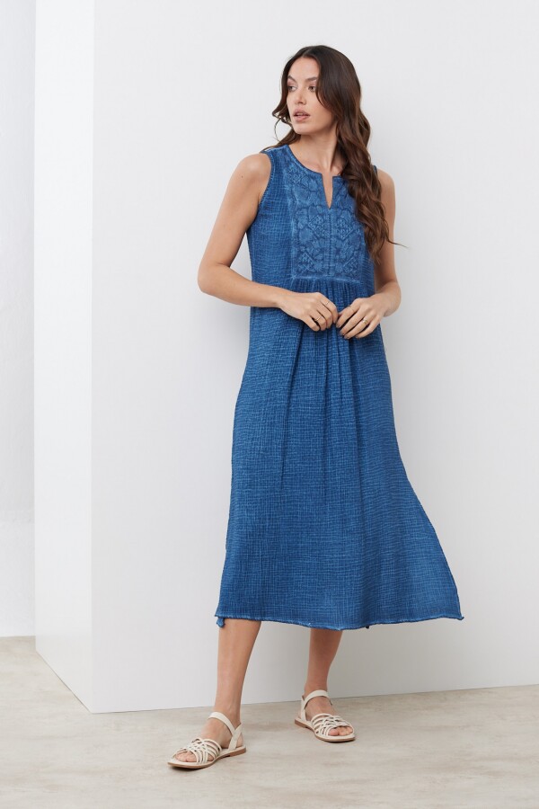 Vestido Maxi Bordado AZUL