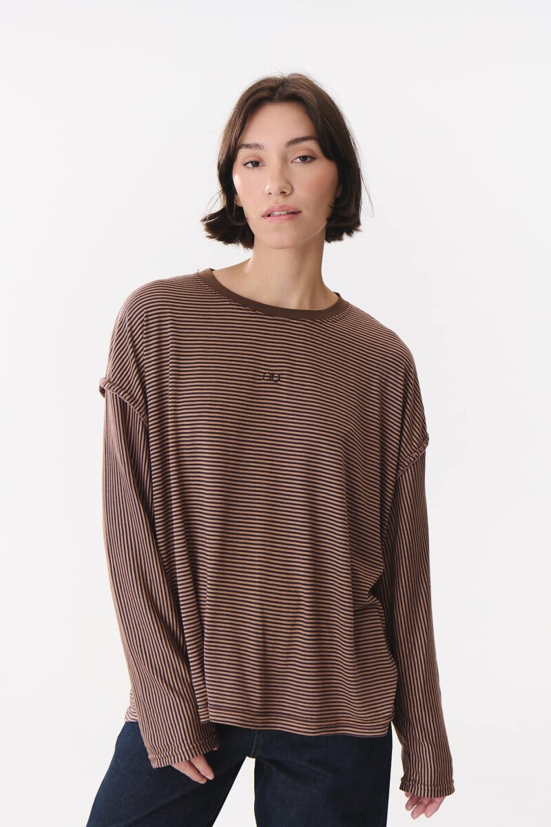 Remera Gear Rayas marrón