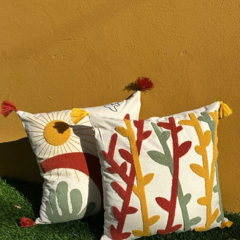 Funda Almohadón Bordada Modelo 2