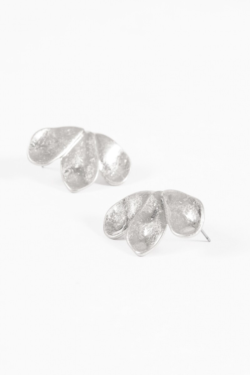 Caravanas pétalo texture metallic plateado