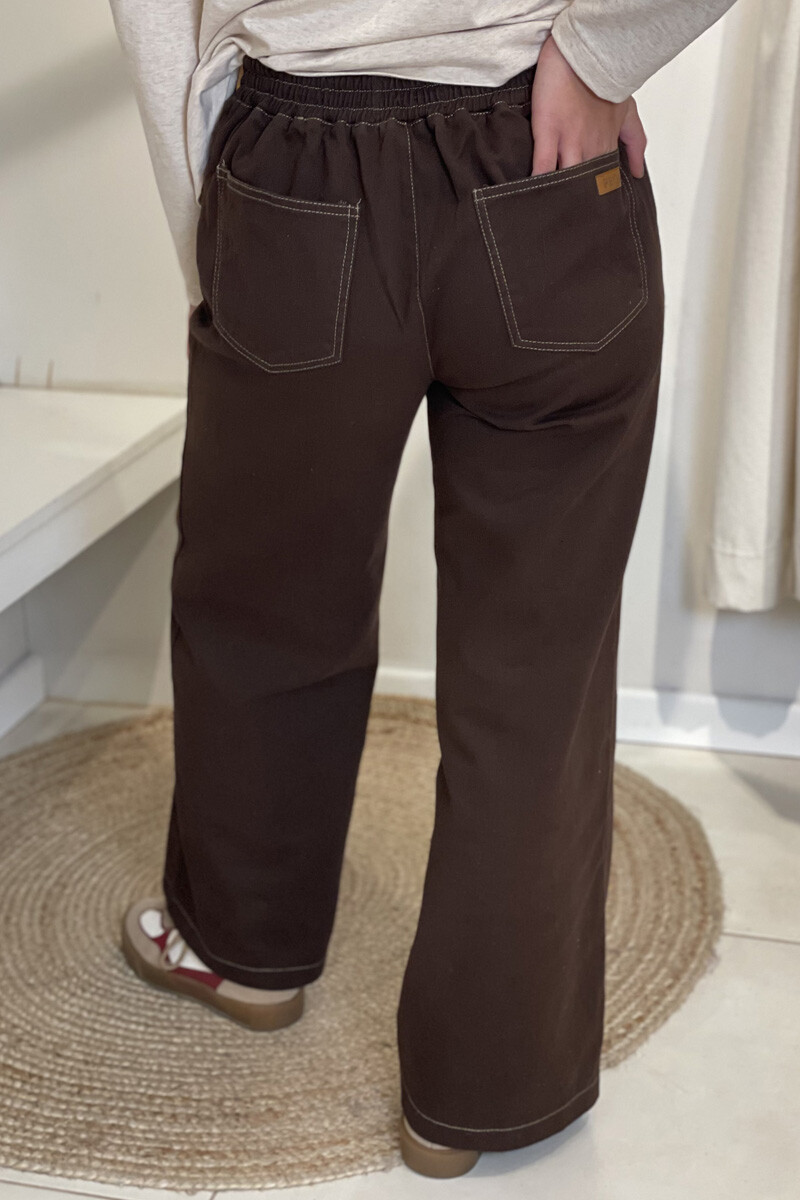Pantalon cotidiano Chocolate