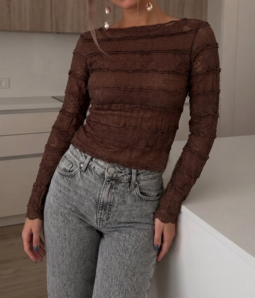 Remera Aike - Chocolate 