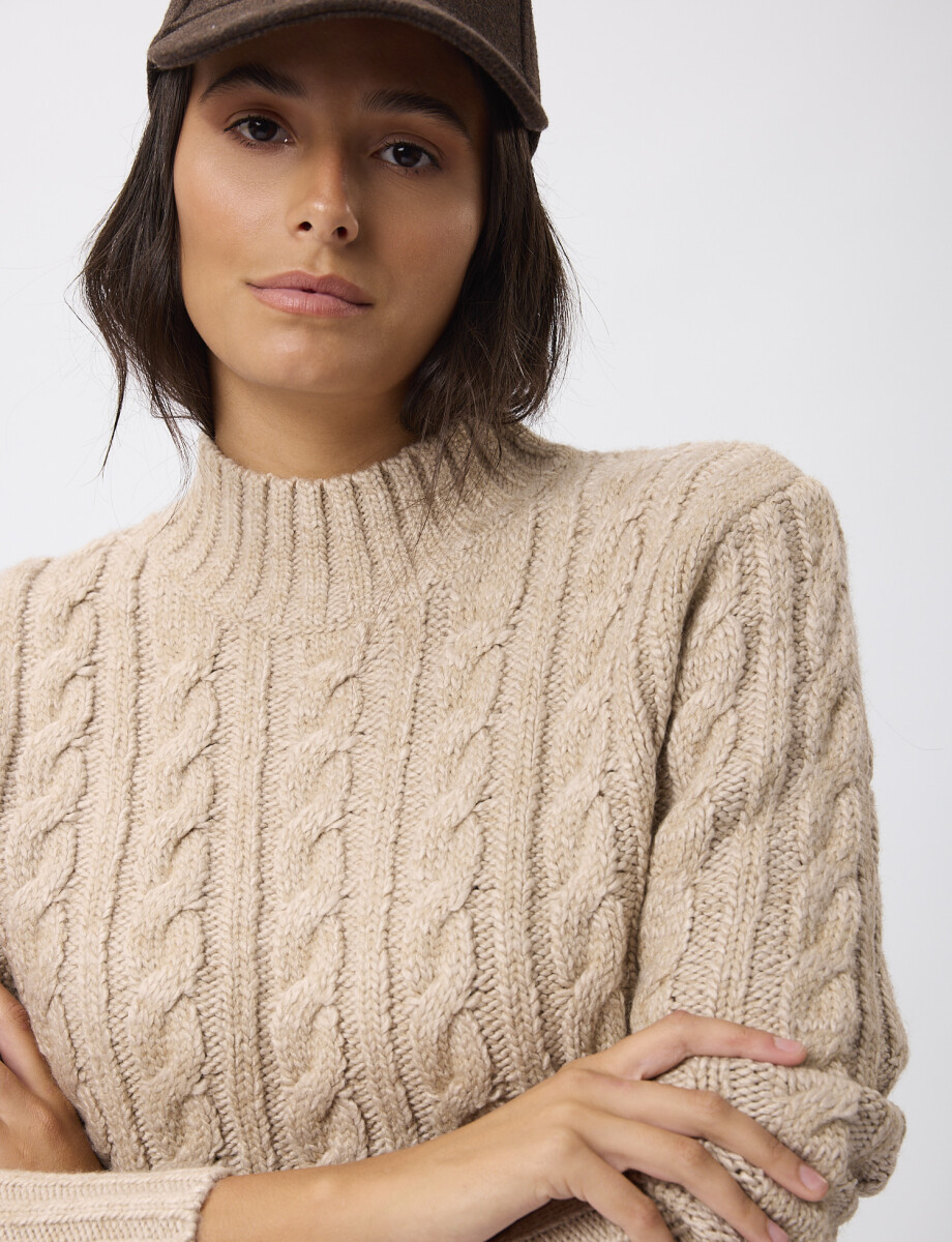 Sweater ochos beige