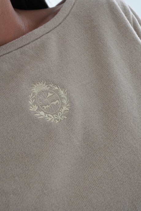 República Top Beige