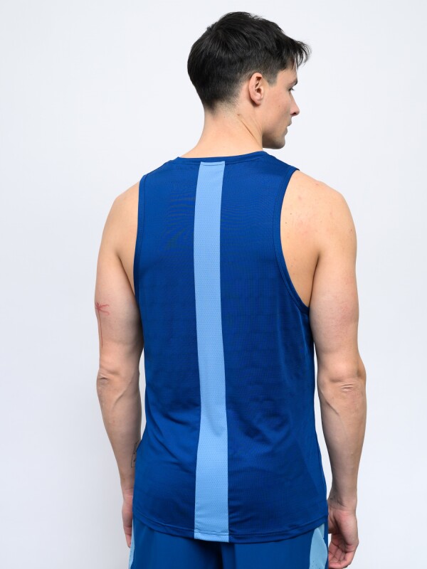 MUSCULOSA BOOST Umbro Hombre 01p