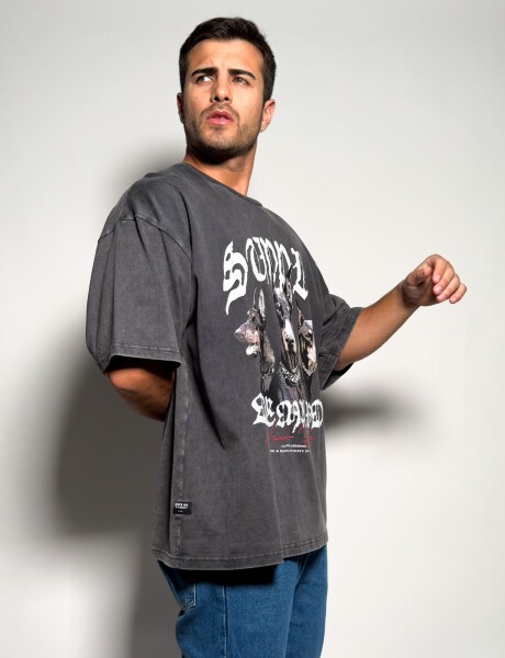 Remera oversize con estampas Efrain Topo
