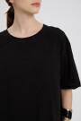 REMERA ADRASTEA Negro