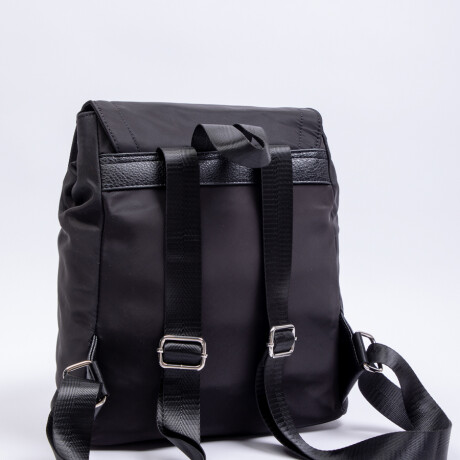 MOCHILA BUCKLE Negro