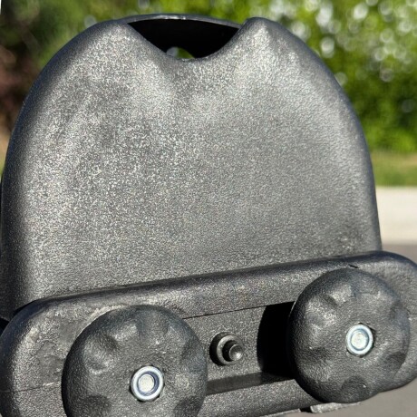 Estribo con Protector Plastico Negro