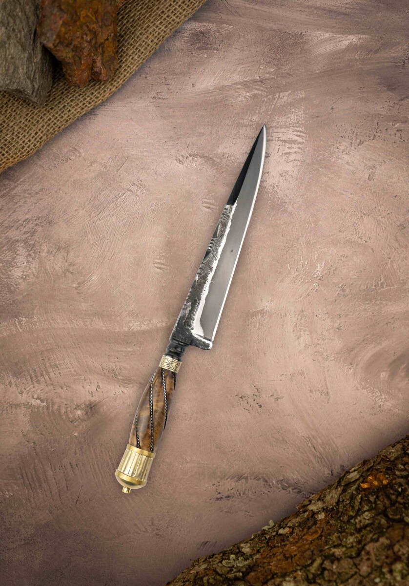 Cuchillo forjado, Cabo Retobado Especial 