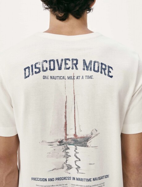 CAMISETA CON ESTAMPADO BLANCO