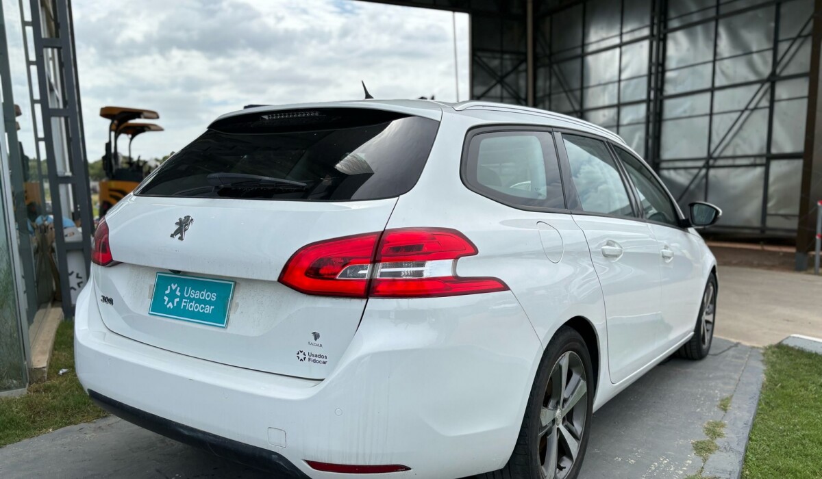 Peugeot 308 SW T9 Active - 2017 Peugeot 308 SW T9 Active - 2017