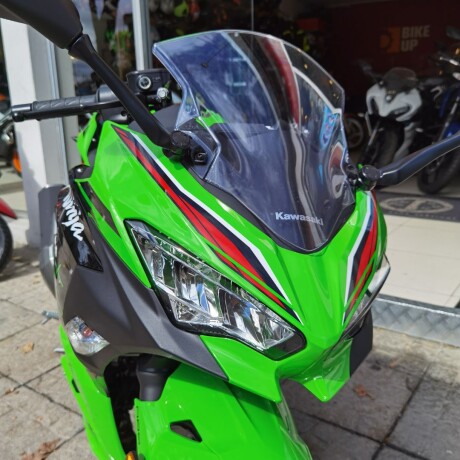 Kawasaki Ninja 400 ABS Verde