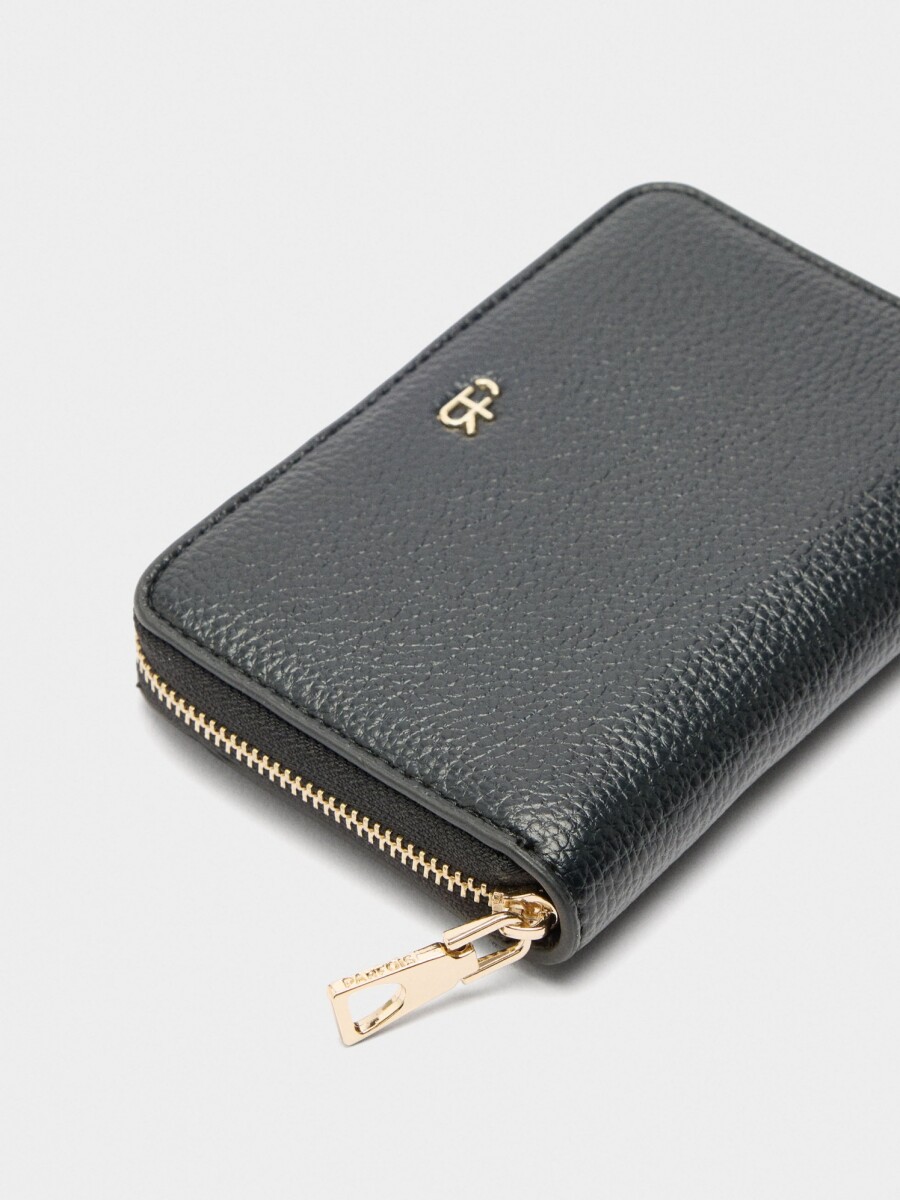 Cartera Con Textura negro