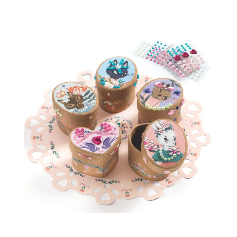 Set x5 cajitas 5x4x3,5cm para decorar Do it yourself Djeco 6+ Set X5 Cajitas 5x4x3,5cm Para Decorar Do It Yourself Djeco 6+