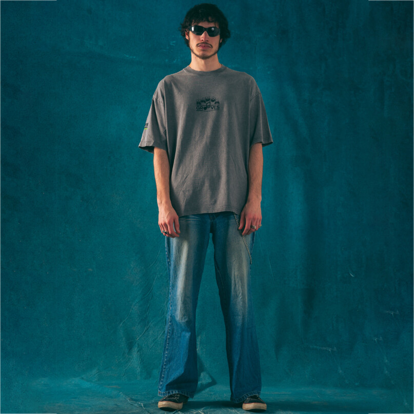 REMERA OVERSIZE - KABOA GROOVES REMERA OVERSIZE - KABOA GROOVES