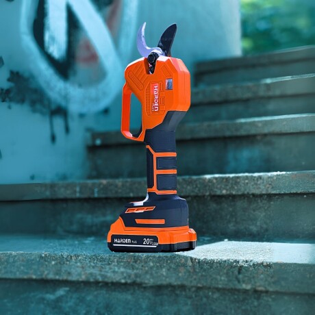 TIJERA PARA JARDIN 20V 2 BAT C/CARGADOR SIN CARBONES PRO HARDEN ++ N/a