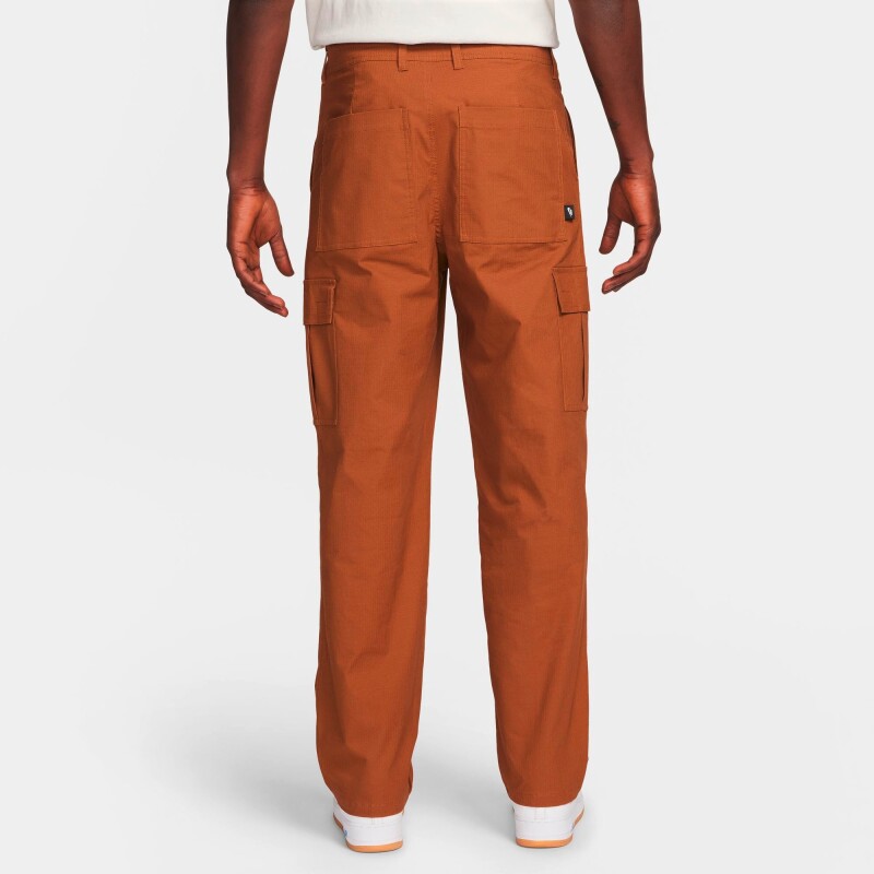 Pantalón Nike Club de Hombre Chocolate