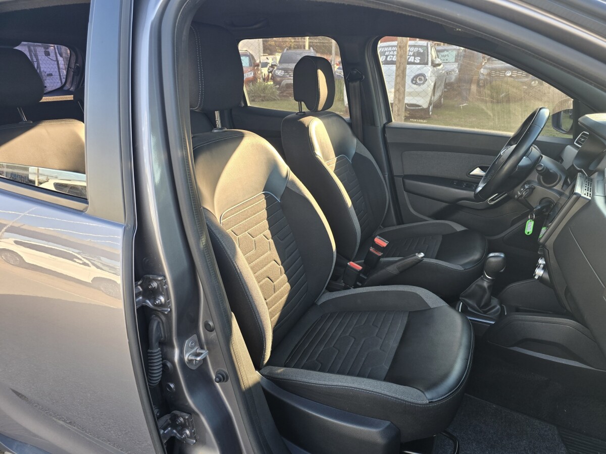Renault Duster Intens 1.6 CVT Extra Full| Permuta / Financia Renault Duster Intens 1.6 CVT Extra Full| Permuta / Financia
