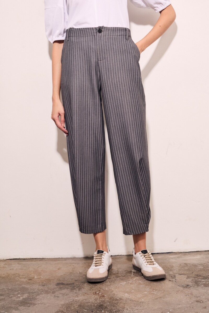 Pantalón A Rayas Gris