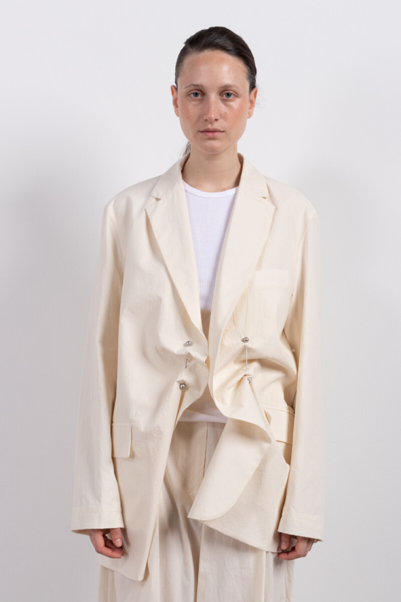 CHAQUETA Crema