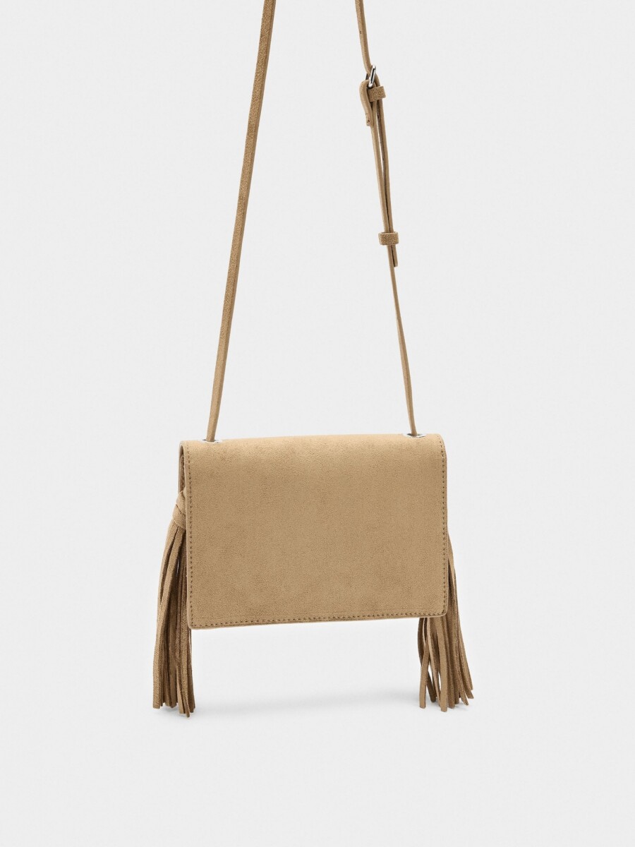 Bolso Bandolera Con Tachuelas Y Flecos camel