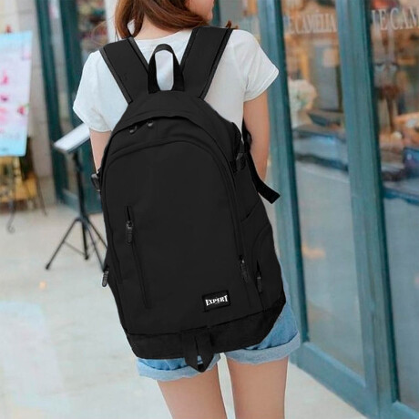 Mochila Liceal Expert Impermeable Viaje Estudiante Negro