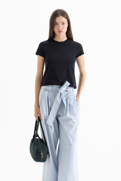 REMERA IRIS Negro