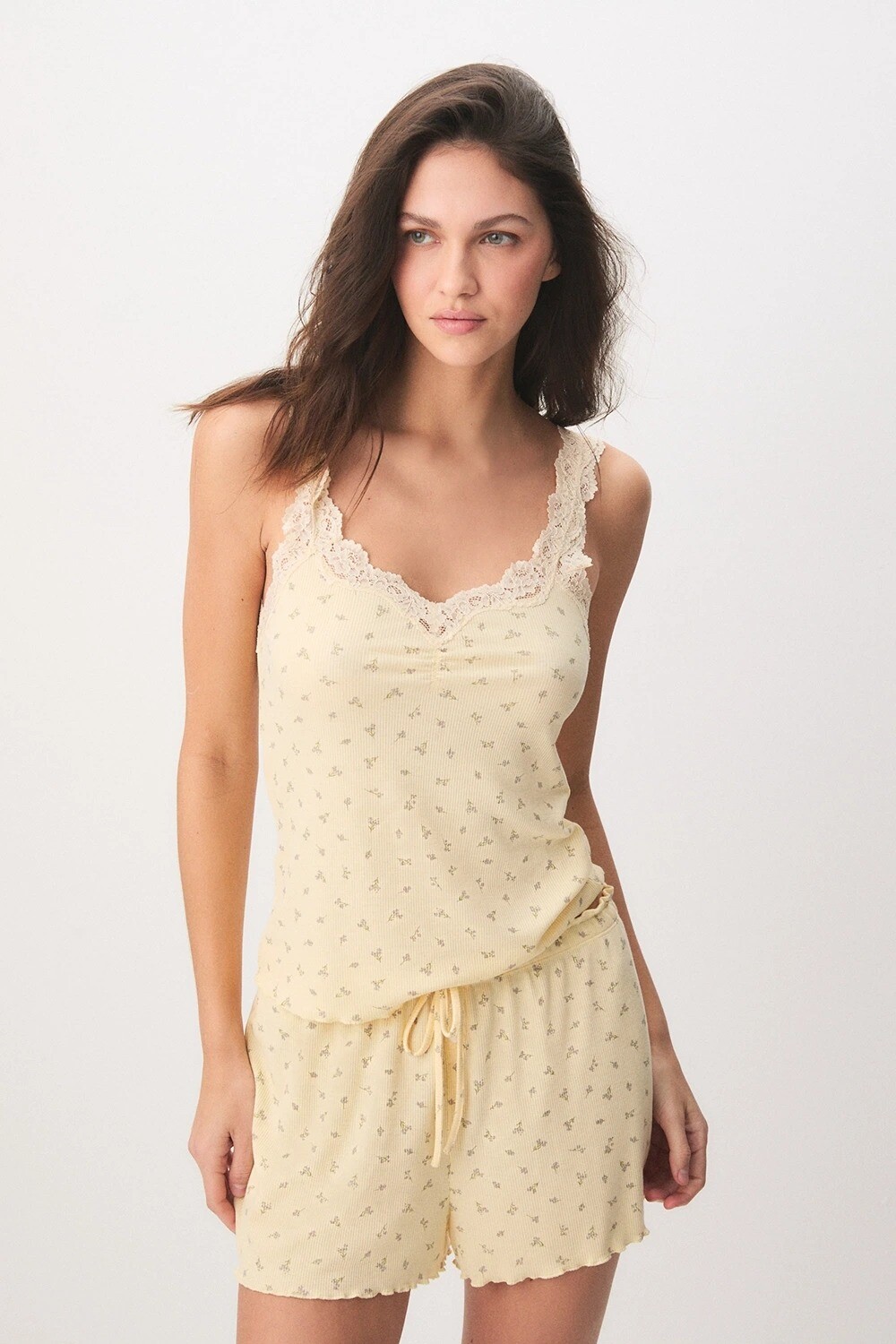 PIJAMA SARA Amarillo