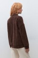 Sweater acanalado con cierre chocolate