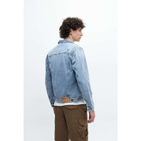 Campera Pompeya unisex Light Blue