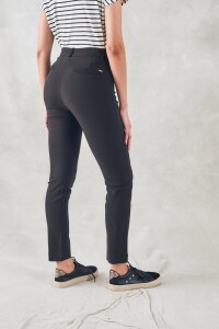 Pantalón Negro