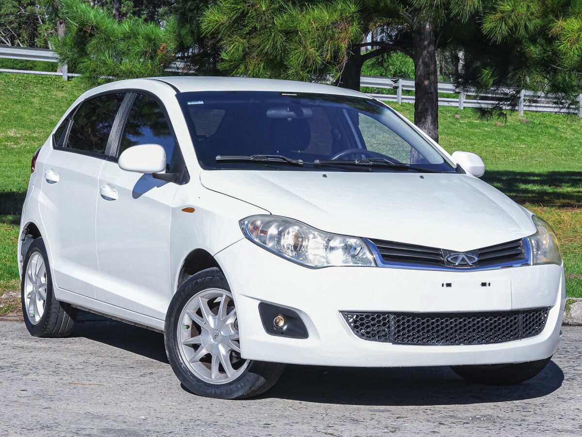 Chery Fulwin 1.5 2014 EXCELENTE ESTADO! | Permuta / Financia Chery Fulwin 1.5 2014 EXCELENTE ESTADO! | Permuta / Financia