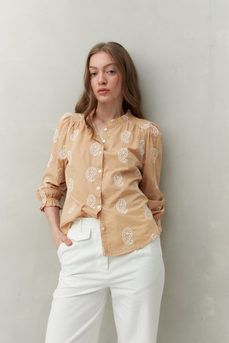 CAMISA ARABESCO Caramelo