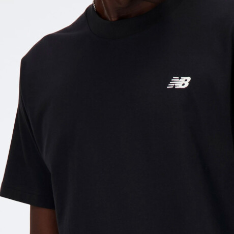 Remera de Hombre New Balance Small Logo Negro