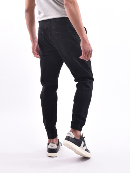 JOGGER AREZZO NEGRO