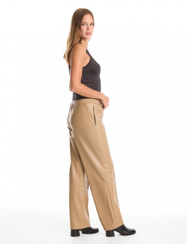 Pantalon Eco Cuero TOSTADO