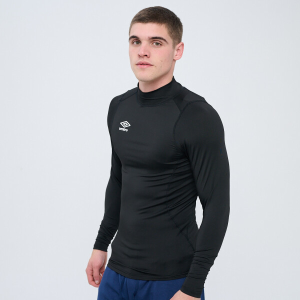 T-Shirt Térmica Manga Larga Umbro Hombre 060