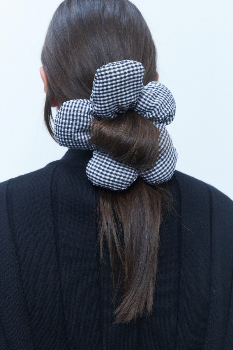Gomita flor vichy - negro 