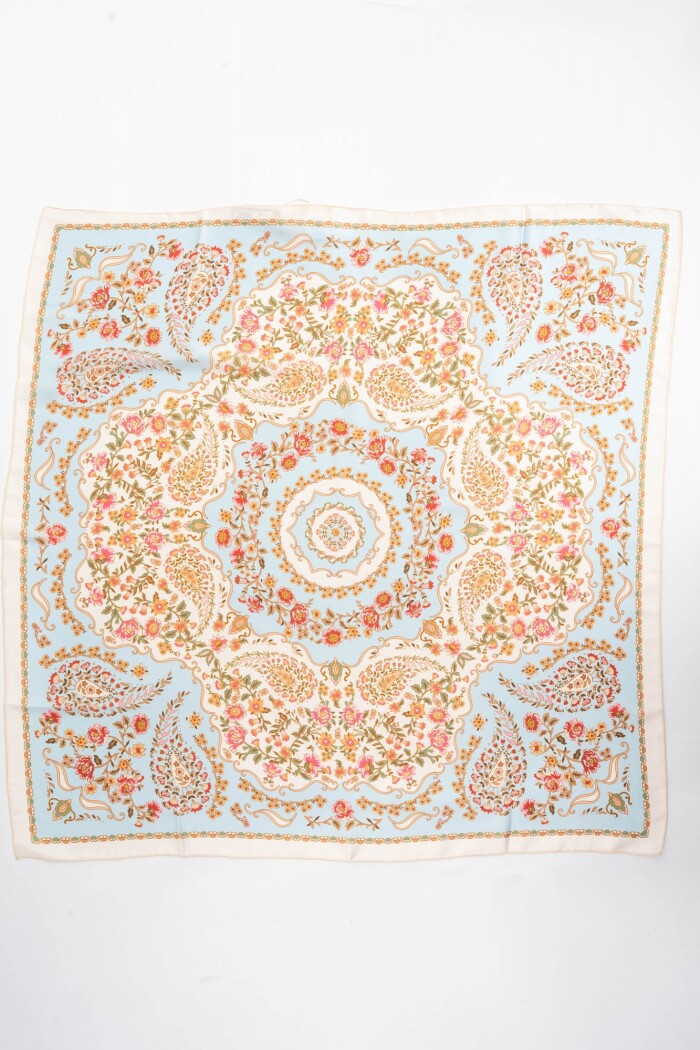 Bandana Print Celeste