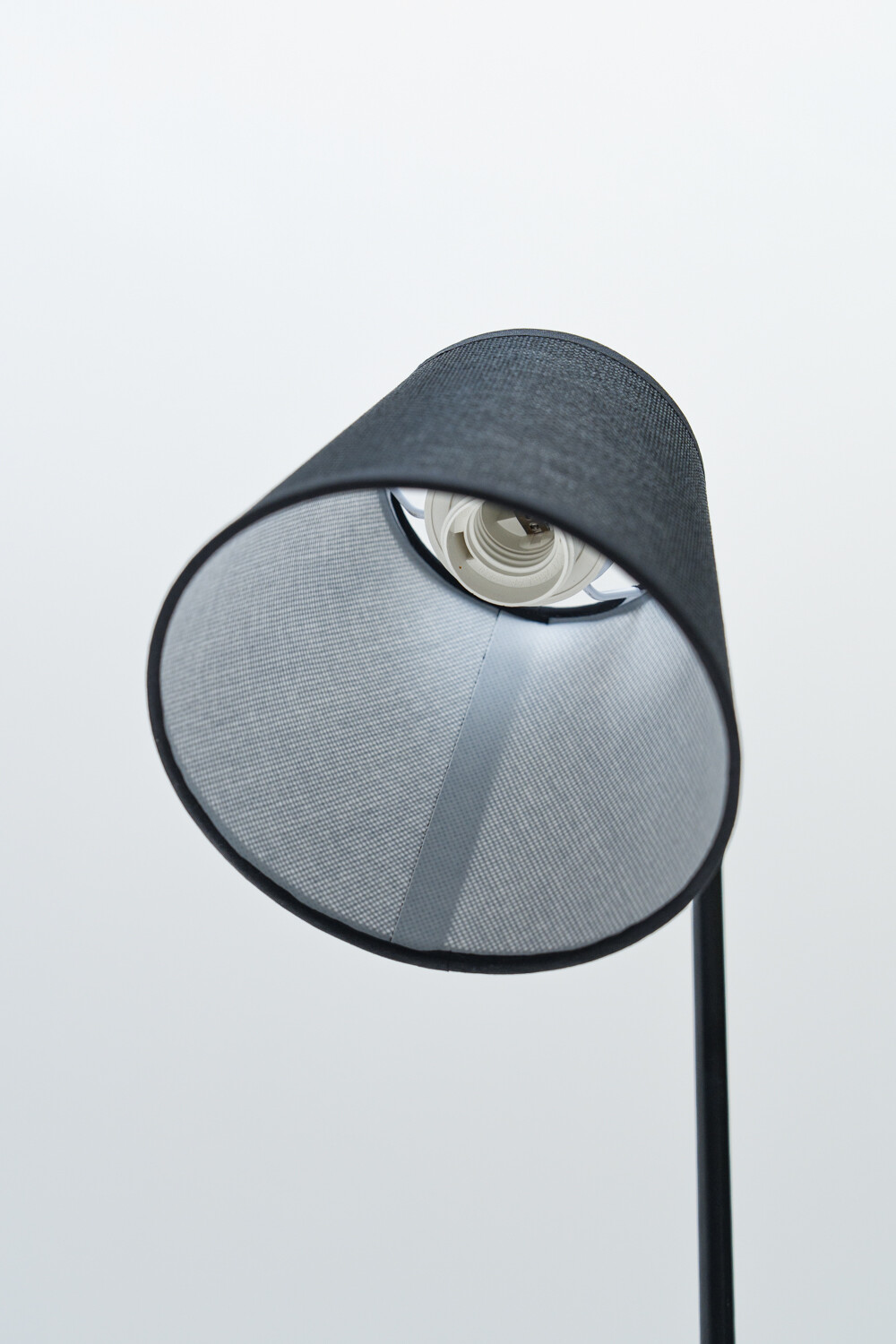 Lampara De Mesa Belenor Negro