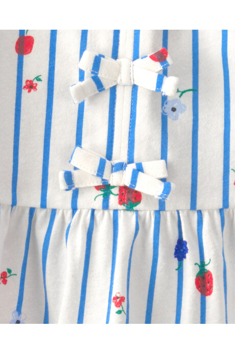 Set dos piezas de algodón, short rojo y remera blanca con rayas azules. Talles 2-5T Sin color