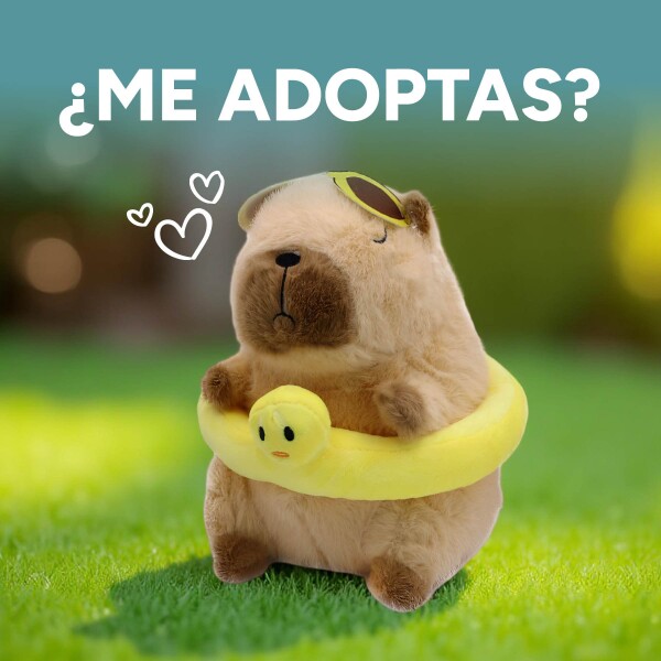 Peluche Capibara con Ropa y Acs Temáticos Vacaciones Color Marrón Amarillo Salvavidas