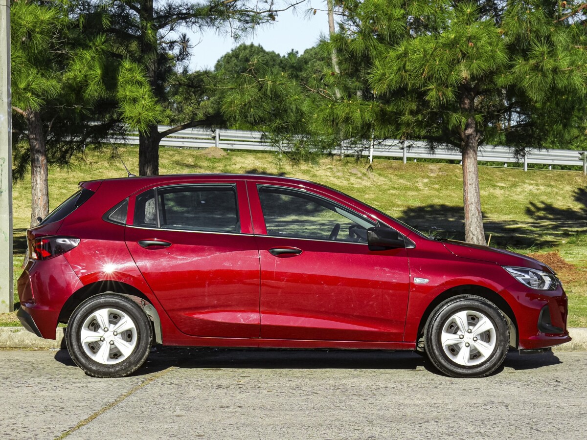 Chevrolet Onix LS 1.2 Extra Full Con Ficha Oficial 2022 Chevrolet Onix LS 1.2 Extra Full Con Ficha Oficial 2022