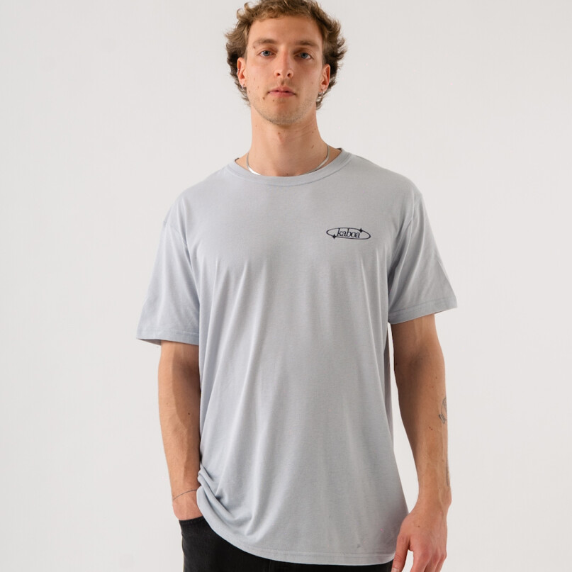 REMERA FANTASY GRIS REMERA FANTASY GRIS