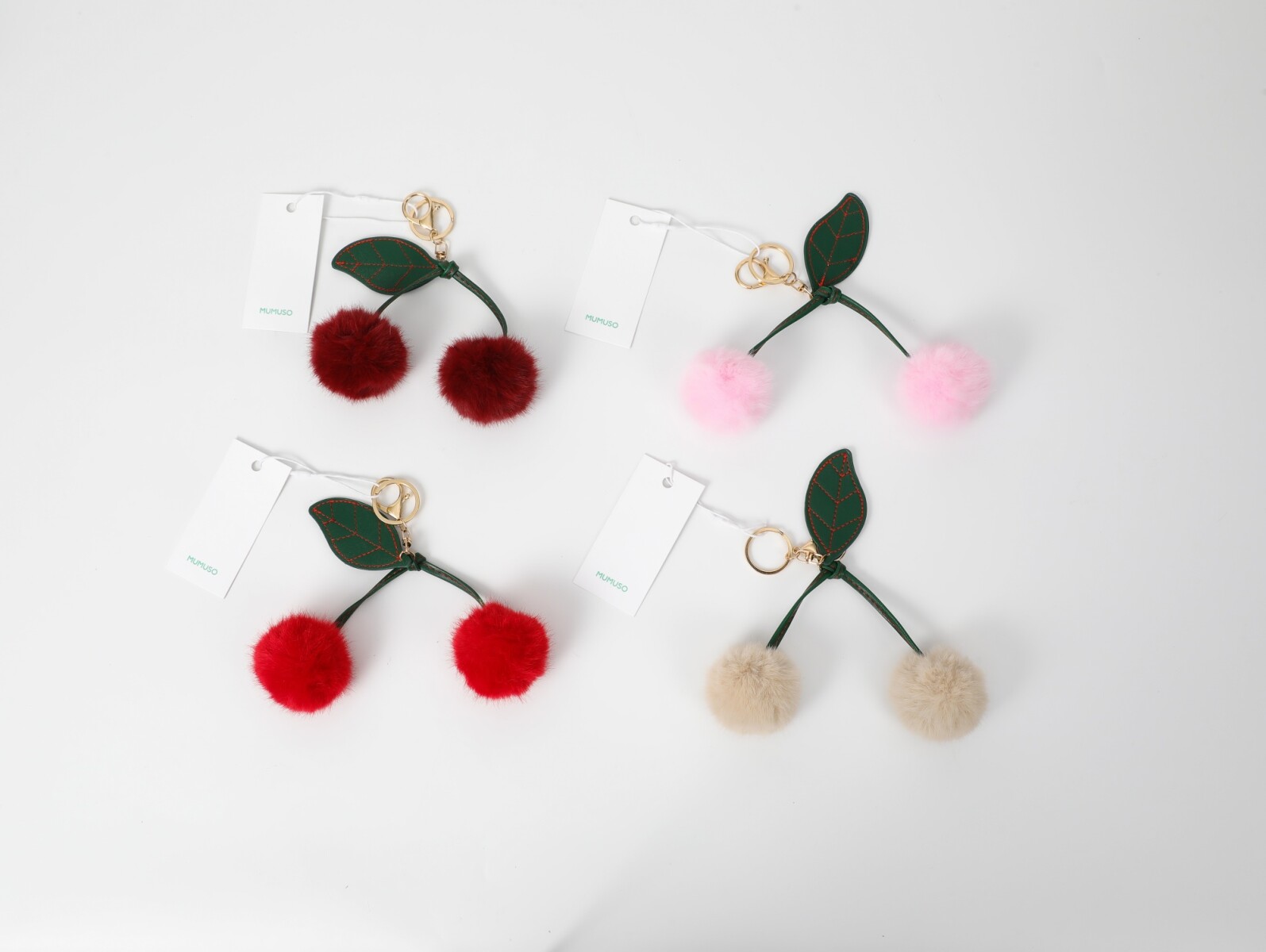 COLGANTE DE PELUCHE CON FORMA DE CEREZA 